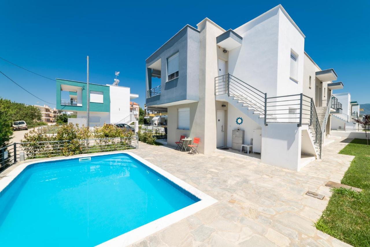 Danai Residential Complex Ofrinion Exterior photo